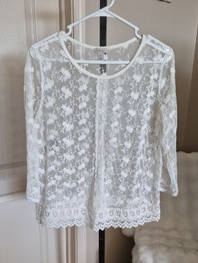 hinge White Lace Floral Sheer Blouse